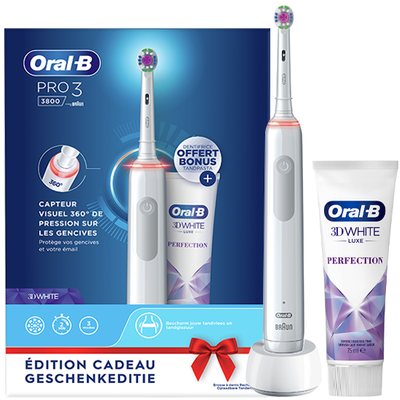 Oral B - Tandenborstel pro 3 3800 white