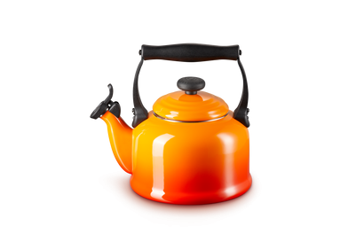 LE CREUSET - FLUITKETEL TRADITION ORANJE