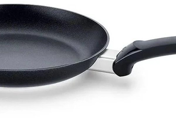 FISSLER LEVITAL+ FLAT BRAADPAN D28CM FISSLER LEVITAL+ FLAT BRAADPAN D28CM